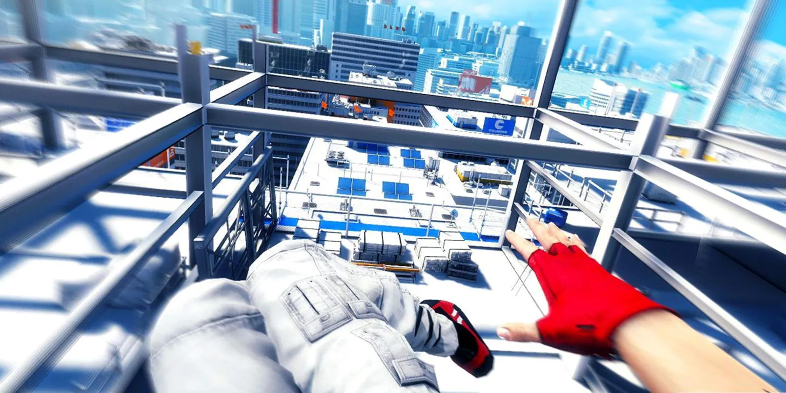 Nữ nhân vật Faith chạy và nhảy qua các tòa nhà trong game parkour Mirror's Edge