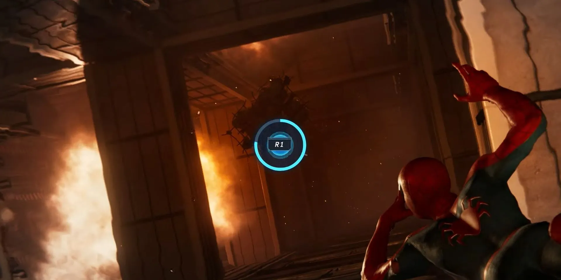 Pha QTE nghẹt thở khi Spider-Man né tránh nguy hiểm trong Marvel's Spider-Man
