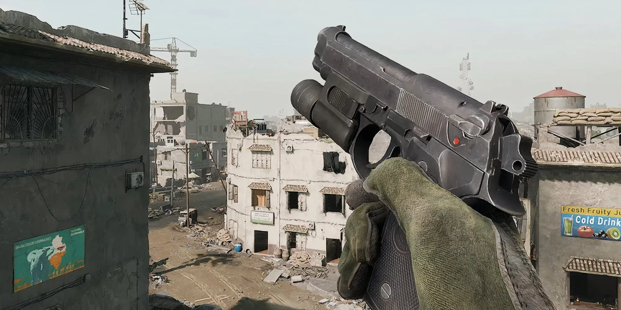 Súng lục Beretta M9 trong game Delta Force Black Hawk Down